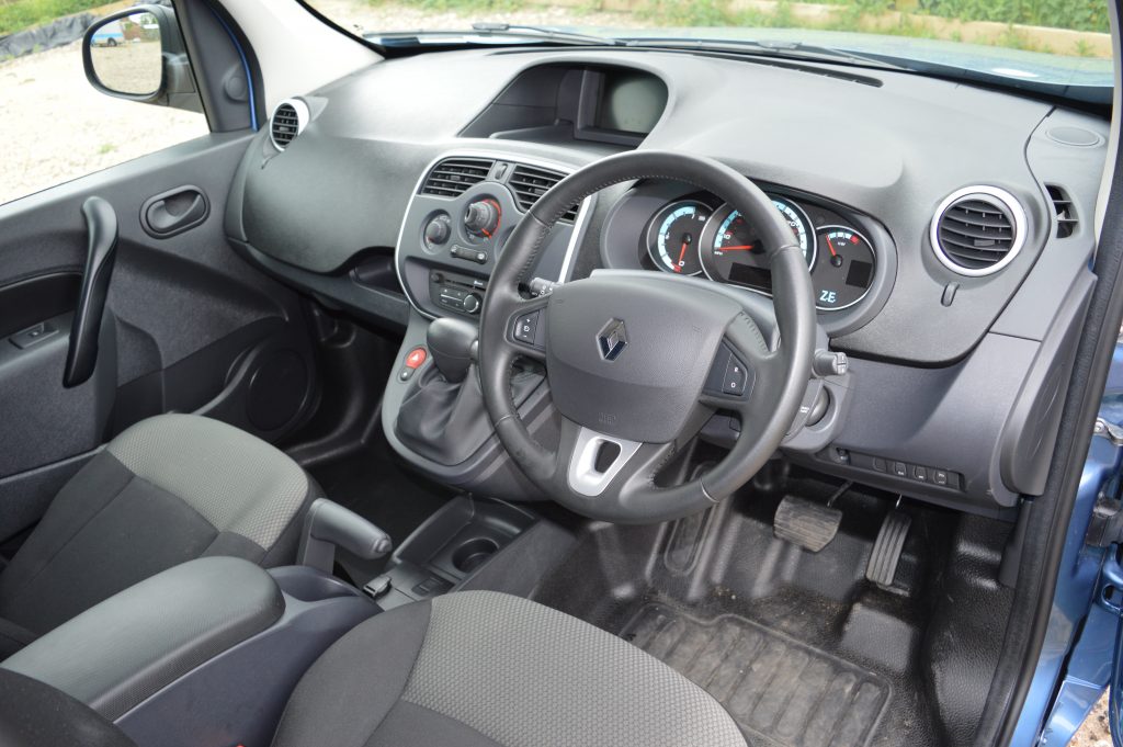 Renault Kangoo ZE interior