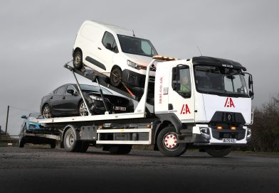 Renault Trucks supplies five D 16 car transporters to IAA, for first time.